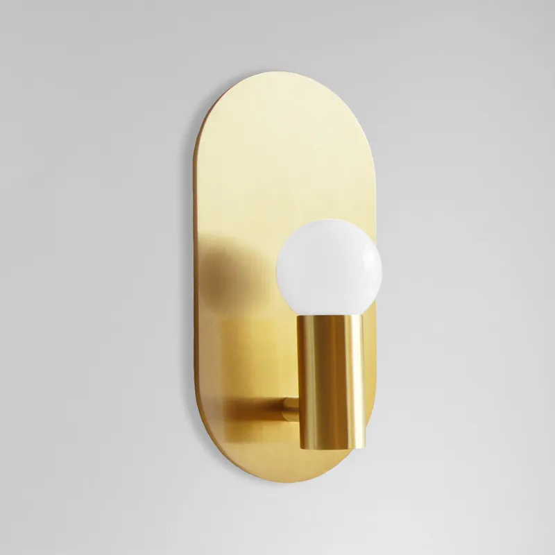 مصباح جداري إبداعي بتصميم نورد - مراجعة Outdoor Lighting Brass وسعره
