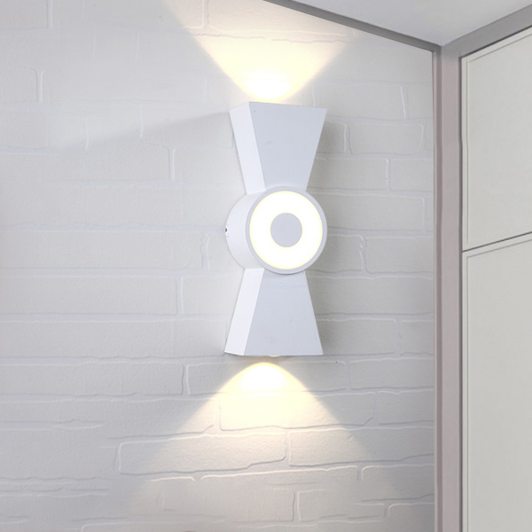 مصباح جداري LED خارجي/داخلي بق - مراجعة Outdoor Yard Lighting Fixtures وسعره