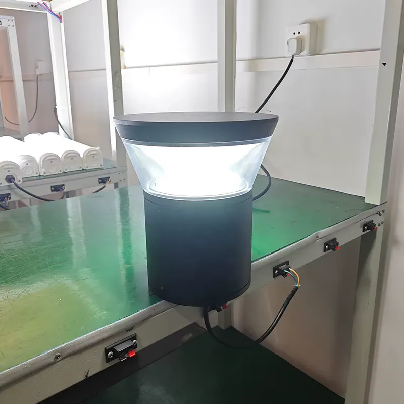 مصباح عمود LED خارجي حديث للحد - مراجعة Outdoor Yard Lighting Fixtures وسعره